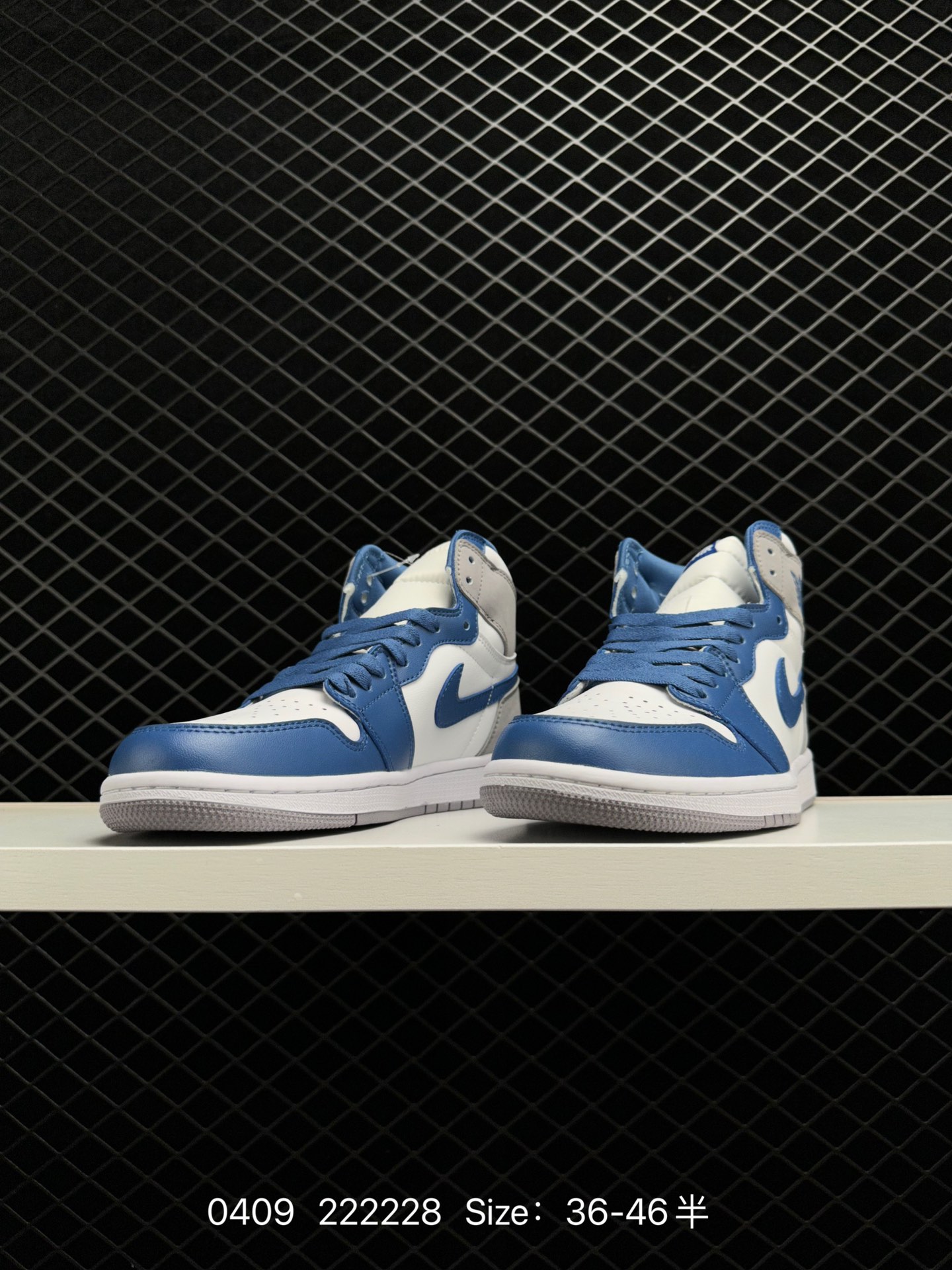 Air Jordan 1 High OG“University Blue”